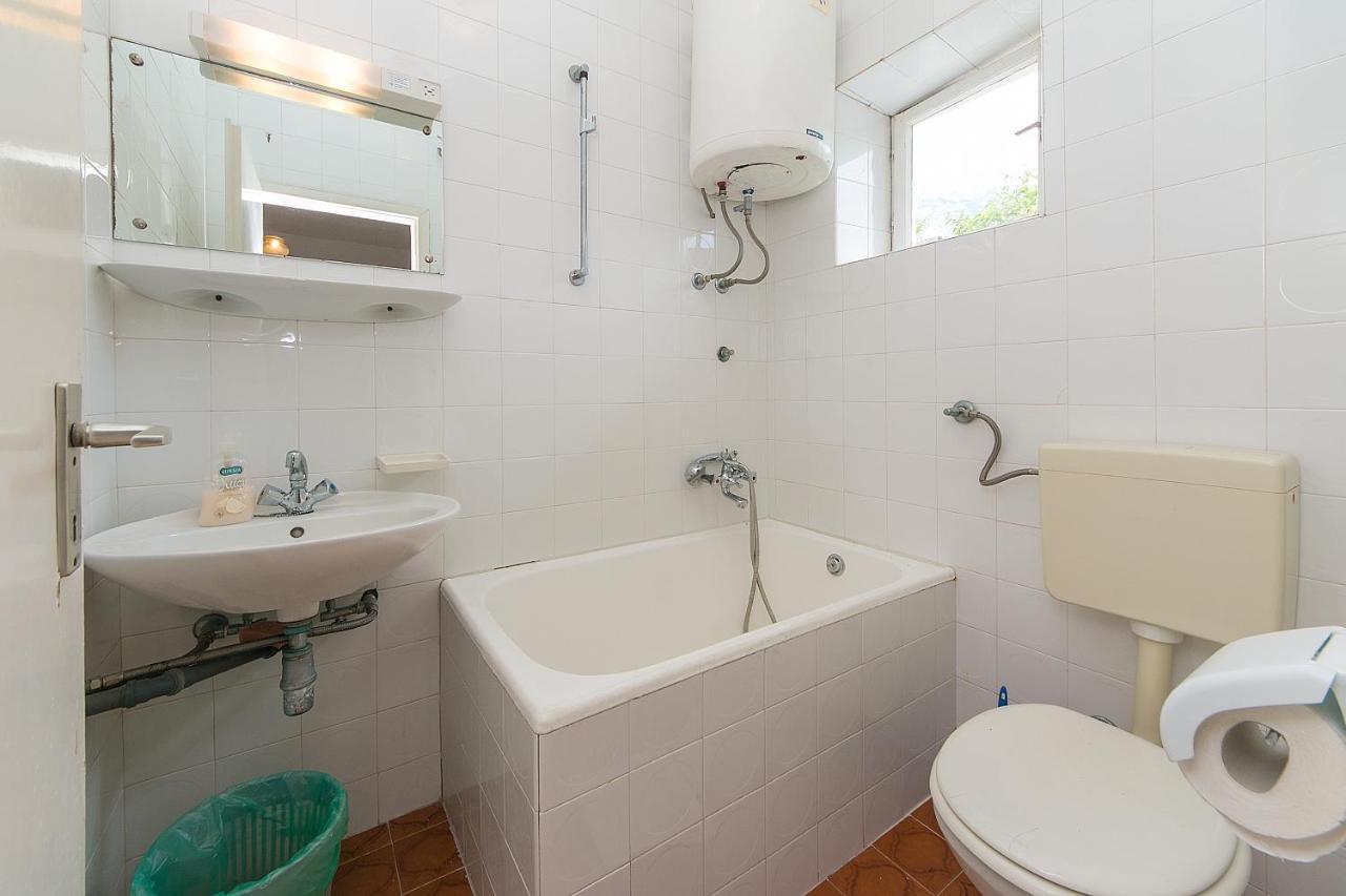 Apartments With A Parking Space Baska Voda, Makarska - 6773 Luaran gambar
