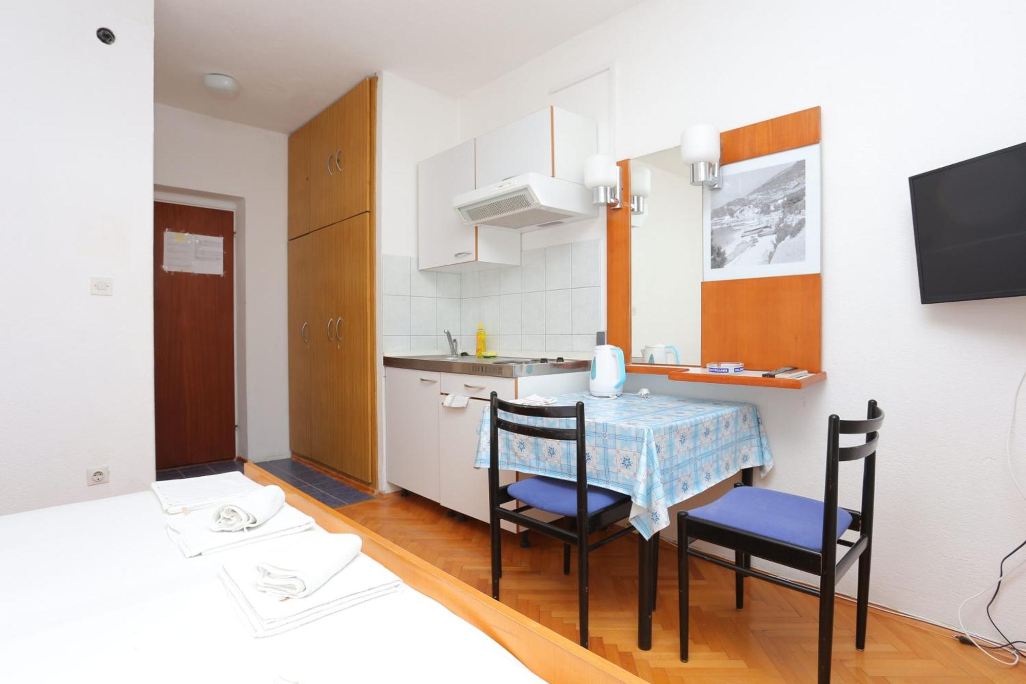 Apartments With A Parking Space Baska Voda, Makarska - 6773 Luaran gambar